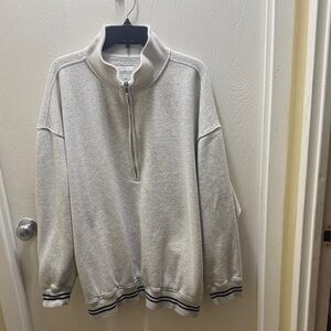 Abercrombie & Fitch Gray Zip-Up Sweater